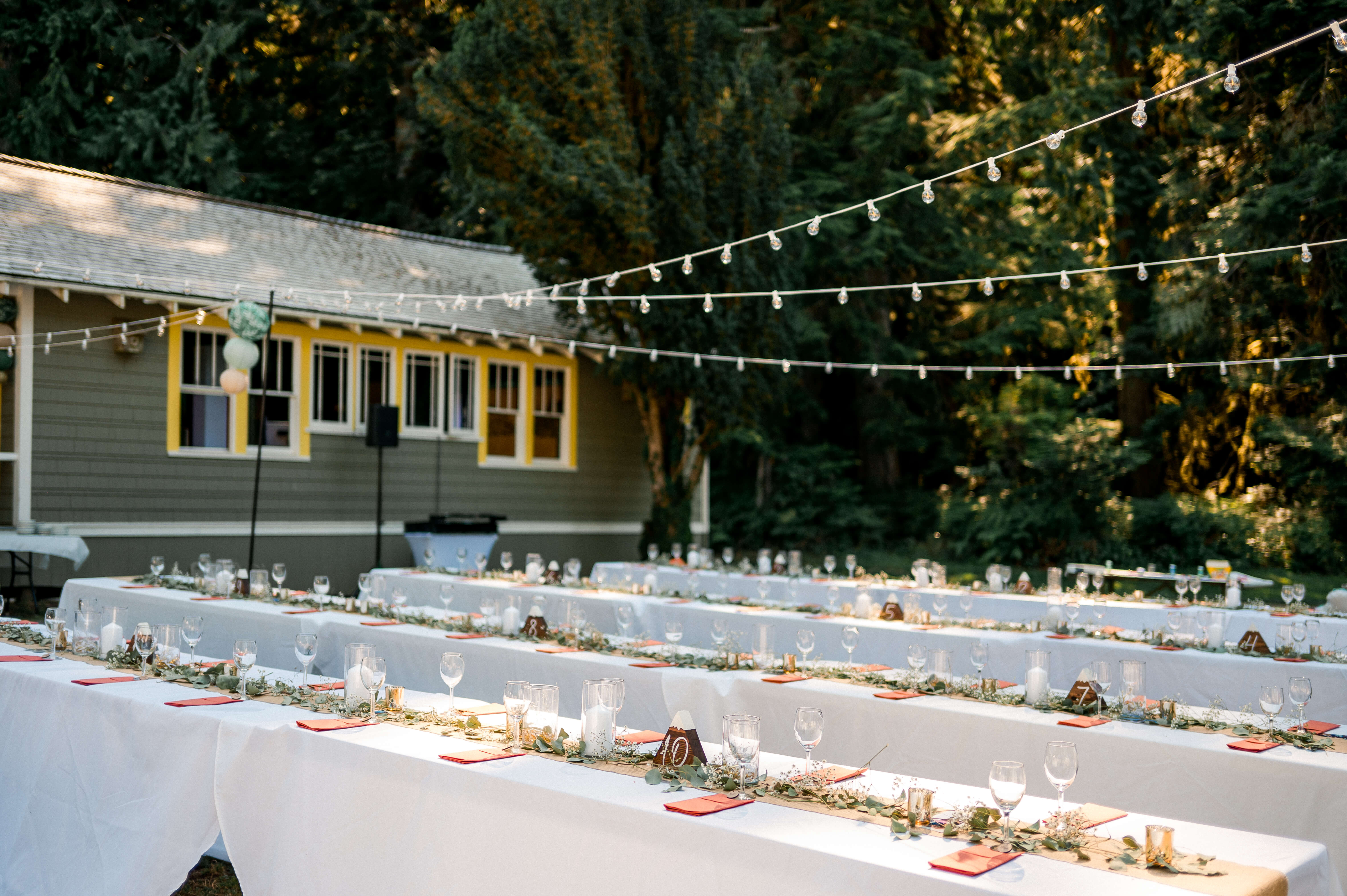 Wedding dining set up
